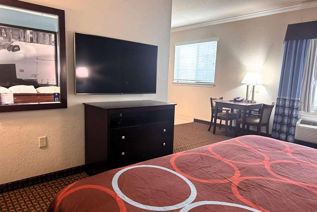 Super 8 By Wyndham Iah West/Greenspoint Aldine Zimmer foto